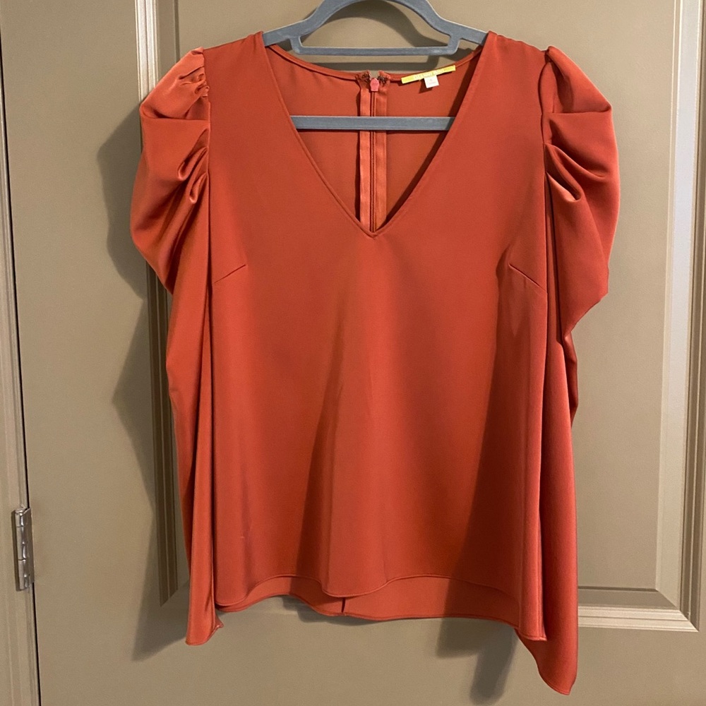 Never been worn! Burnt orange Gianni Bini blouse